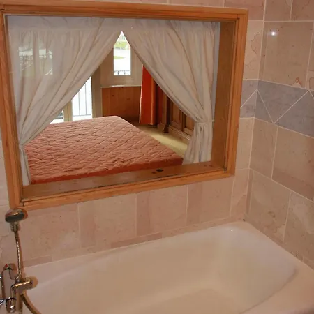 Hotel-restaurant Le 3*
